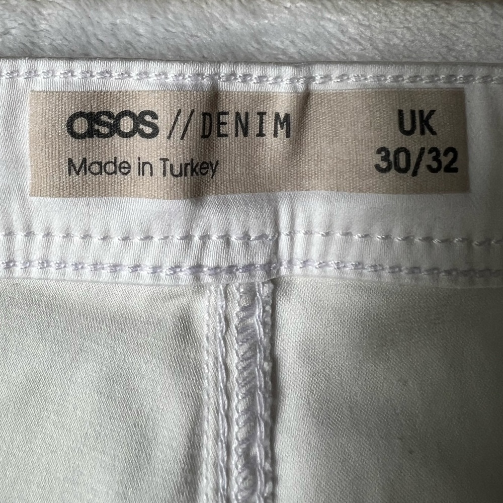 ASOS white pants - Picture 6 of 9